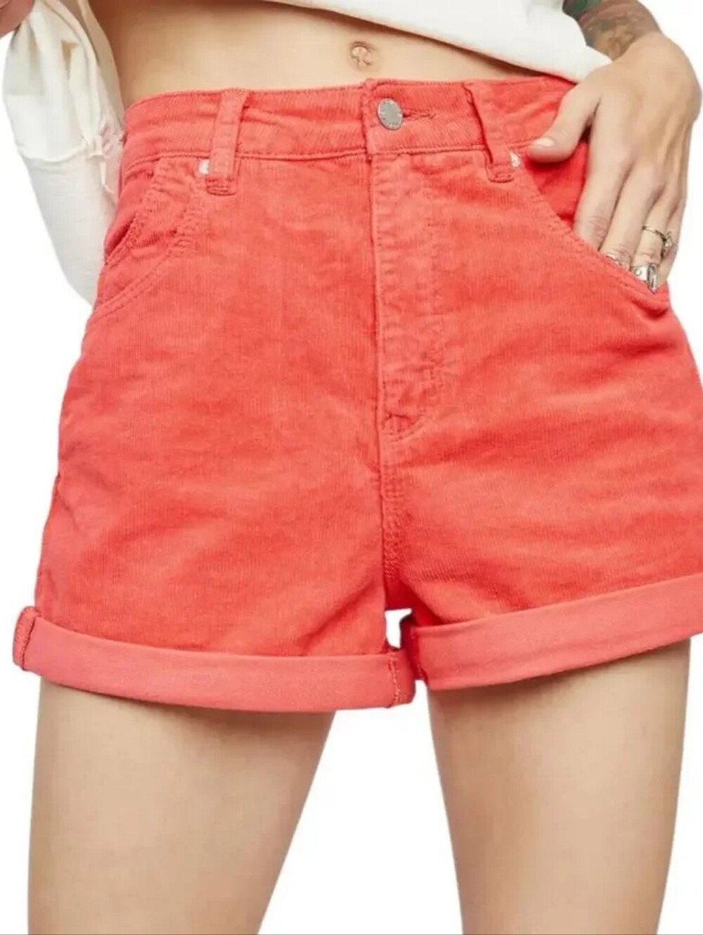 Rolla’s Dusters Corduroy High Rise Slim Shorts in Coral Size 27